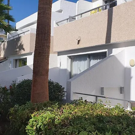 Апартаменты Adults Only Sunny Quiet In Center Of Americas