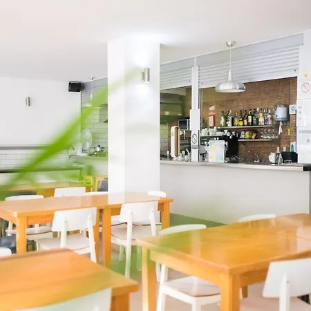 Adults Only Sunny Quiet In Center Of Americas